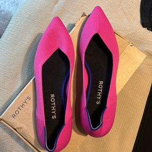 Rothy’s Point Toe Flats